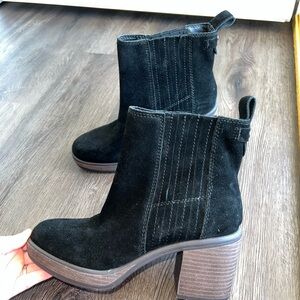 Crown Vintage Black Suede Heeled Boots
